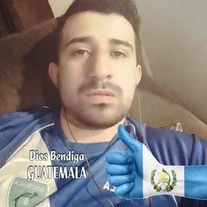 Meet your Posher, Nehemias